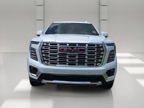 New 2026 GMC Yukon Denali w/ Denali Reserve Package RWD image 2
