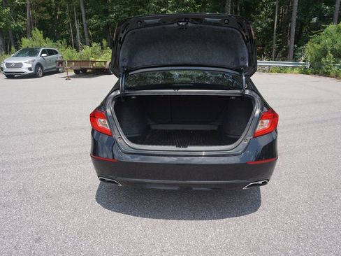 Used 2021 Honda Accord Sport image 13