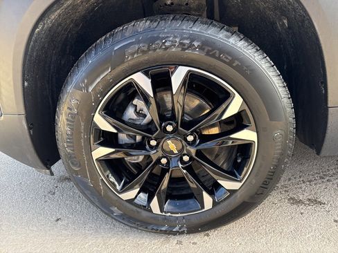 Certified 2023 Chevrolet TrailBlazer LT w/ Convenience Package image 9