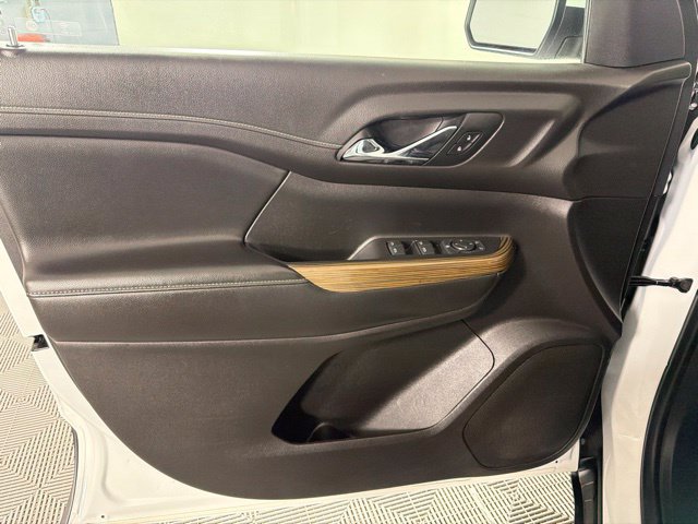 Used 2019 GMC Acadia SLE AWD/4WD image 24