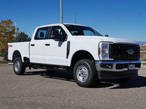 New 2026 Ford F250 XL w/ FX4 Off-Road Package AWD/4WD image 7