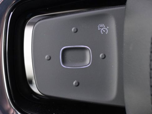 New 2026 Lincoln Nautilus Premier w/ Equipment Group 102A image 29