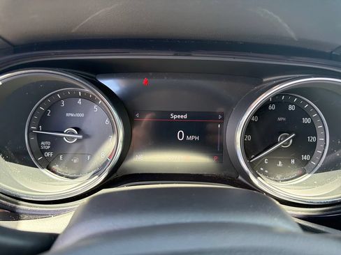 Used 2023 Buick Encore GX Essence w/ Experience Buick Package FWD image 18
