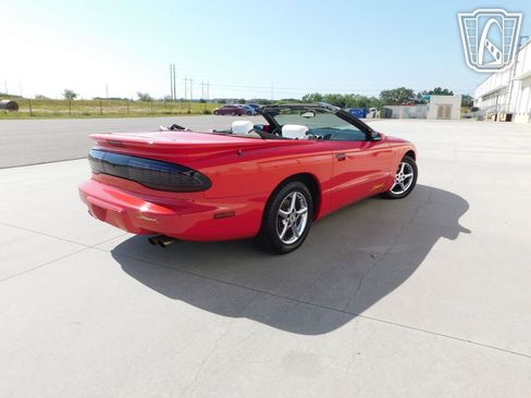 Used 1997 Pontiac Firebird Formula image 18