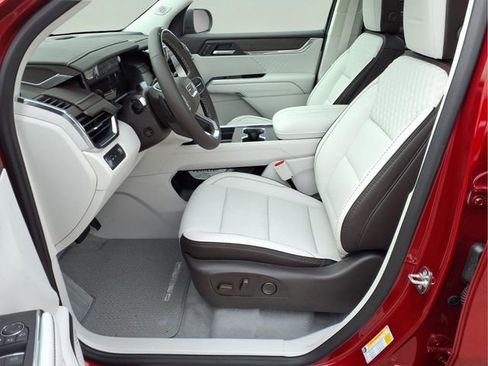 New 2026 GMC Acadia Denali w/ Super Cruise Package image 26