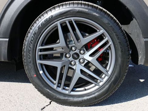 New 2026 Ford Explorer ST AWD/4WD image 8