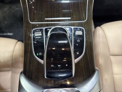 Used 2017 Mercedes-Benz C 300 4MATIC Cabriolet image 36