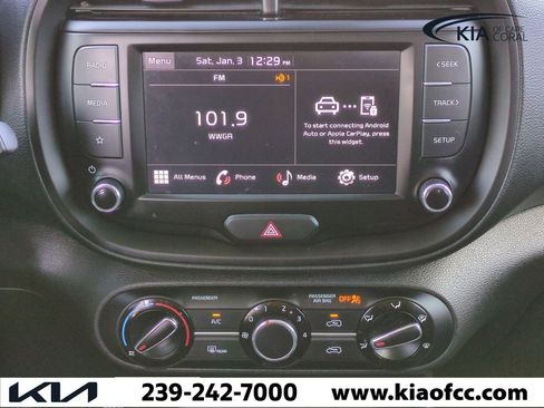 Certified 2022 Kia Soul LX w/ Technology Package image 16