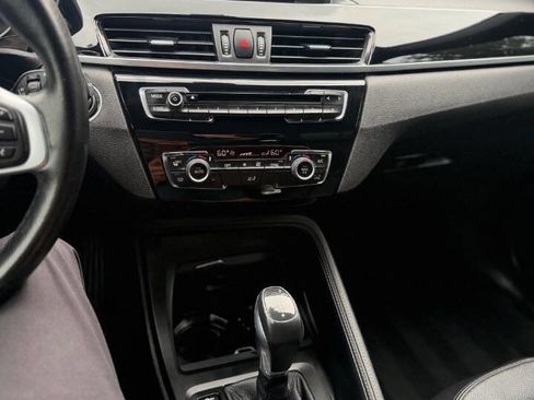 Used 2017 BMW X1 sDrive28i w/ Driving Assistance Package FWD image 13
