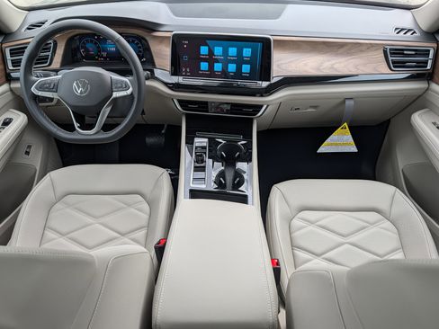 New 2026 Volkswagen Atlas SE AWD/4WD image 8