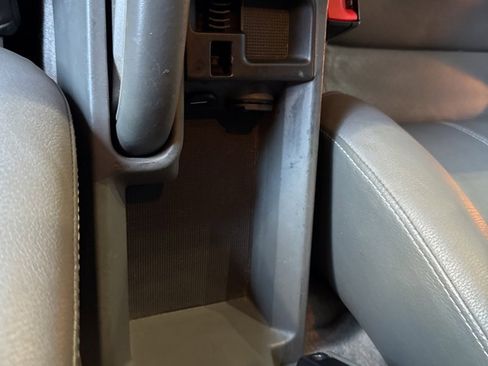 Used 2008 Porsche Boxster image 27