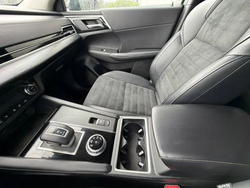 Used 2024 Mitsubishi Outlander SE FWD image 28