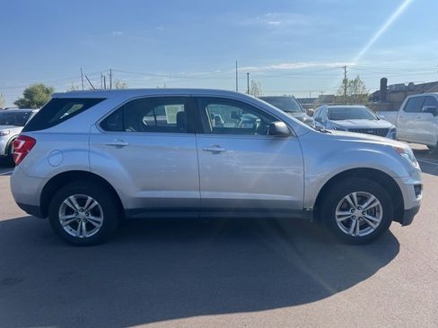 Used 2016 Chevrolet Equinox LS image 4