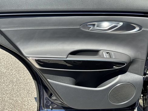 New 2026 Genesis GV70 2.5T AWD/4WD image 24