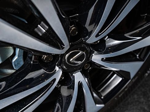 New 2026 Lexus UX 300h AWD image 8
