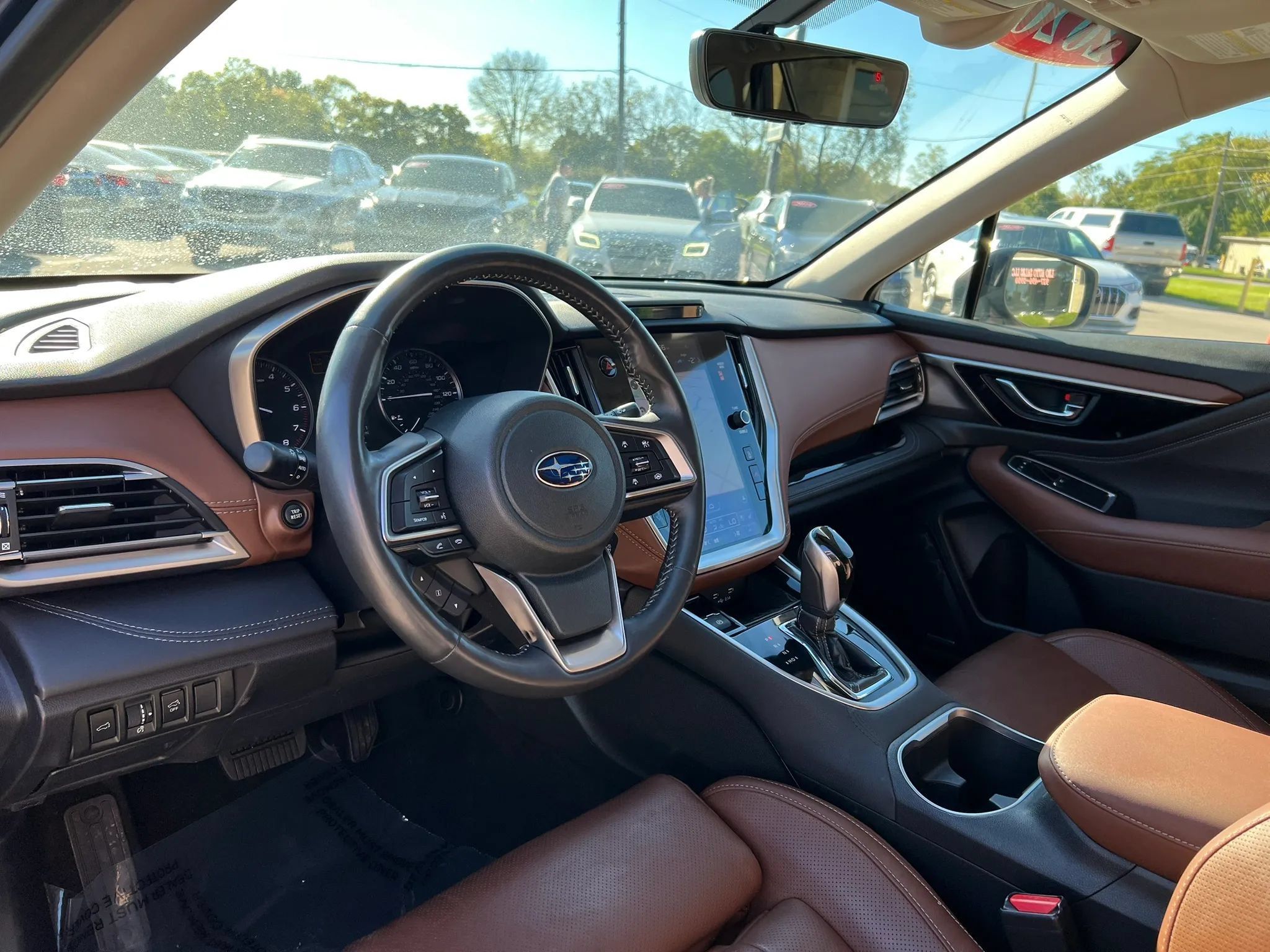 Used 2020 Subaru Outback Touring XT AWD/4WD image 10