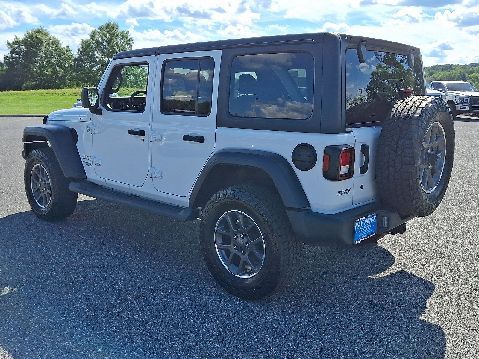 Used 2019 Jeep Wrangler Unlimited Sport AWD/4WD image 5