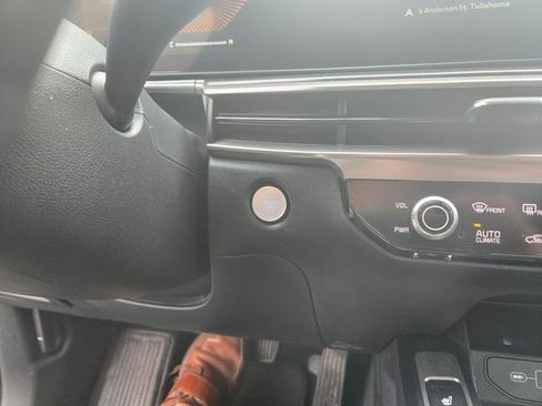 Used 2025 Kia Sorento S w/ Panoramic Sunroof Package FWD image 18
