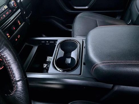 Used 2022 Nissan Titan PRO-4X w/ Pro-4x Utility Package image 16