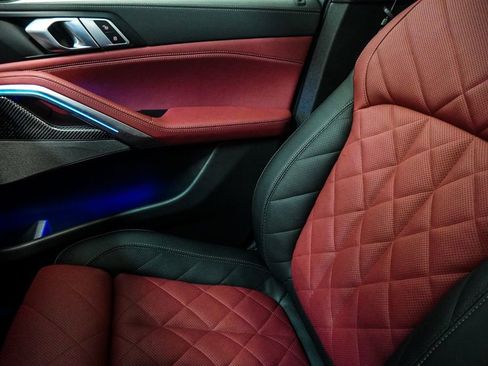 Used 2024 BMW X6 M60i image 33