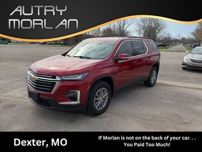 Used 2023 Chevrolet Traverse LT