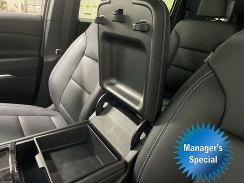 Certified 2026 Chevrolet Traverse LT AWD/4WD image 13