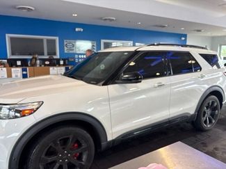 Used 2020 Ford Explorer ST w/ ST Street Pack AWD/4WD video 3
