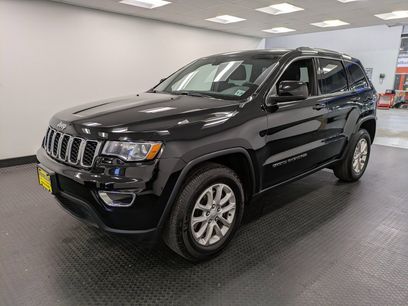 Used 2021 Jeep Grand Cherokee Laredo