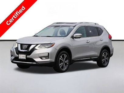 Certified 2017 Nissan Rogue SL w/ SL Premium Package