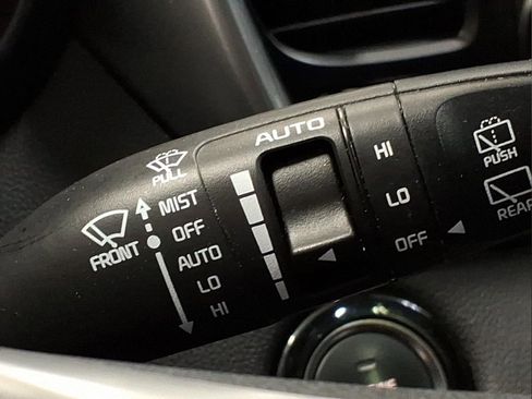 Used 2019 Kia Sorento SX FWD image 25