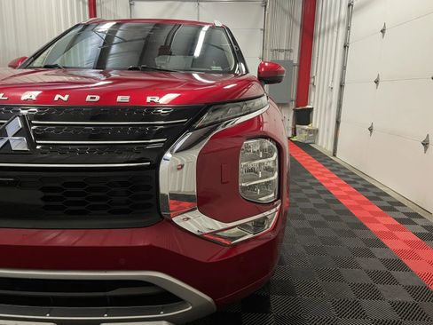 Used 2022 Mitsubishi Outlander SEL AWD/4WD image 8