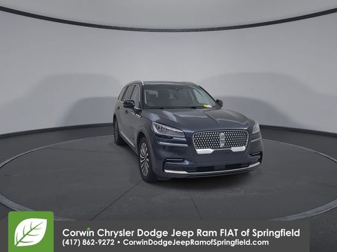 Used 2023 Lincoln Aviator Reserve w/ Elements Package Plus AWD/4WD image 4