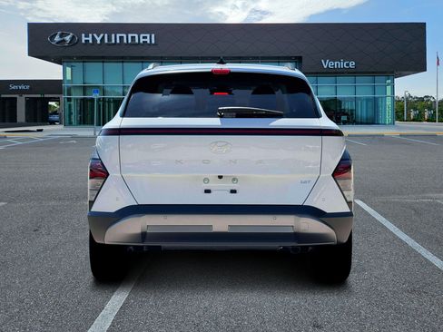 New 2026 Hyundai Kona Limited FWD image 6