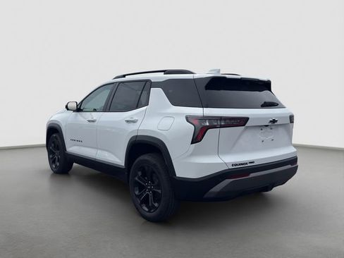 New 2026 Chevrolet Equinox LT AWD/4WD image 4