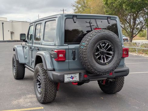 New 2026 Jeep Wrangler Unlimited Rubicon AWD/4WD image 3