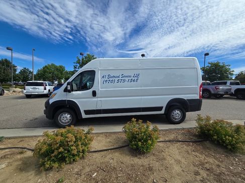 Used 2023 RAM ProMaster 2500 FWD image 13