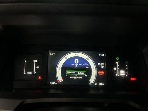 Used 2025 Toyota Tacoma SR5 image 12