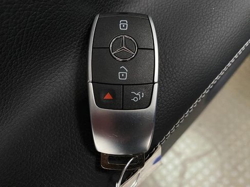 Used 2026 Mercedes-Benz GLB 250 4MATIC image 65