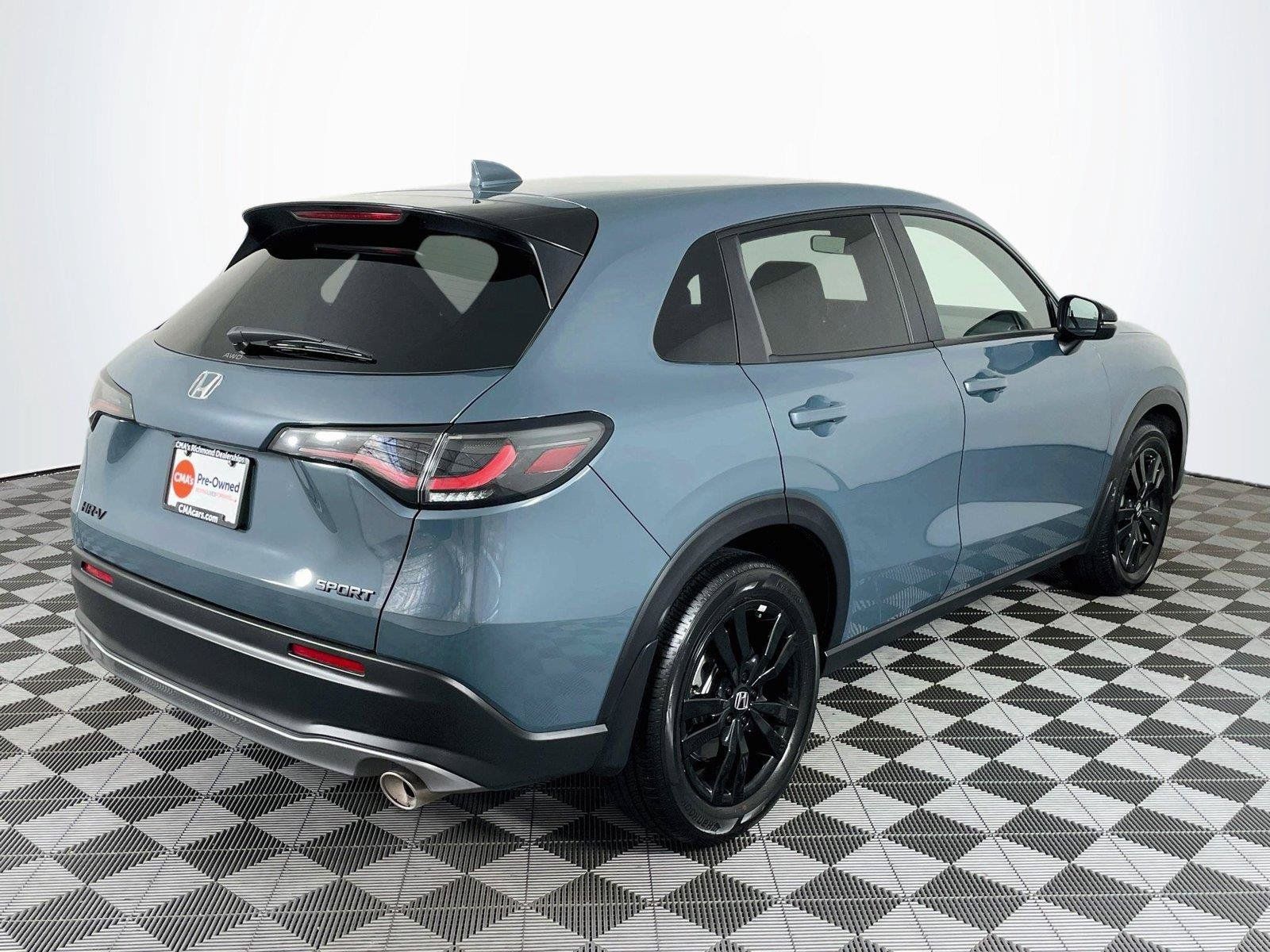 Certified 2027 Honda HR-V Sport image 11