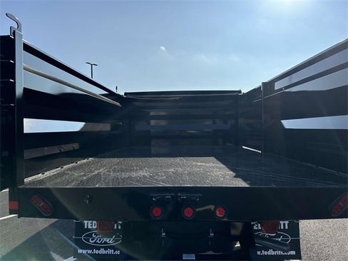 Used 2024 Ford F450 XL image 9