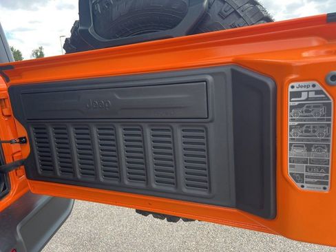 New 2025 Jeep Wrangler Willys image 36