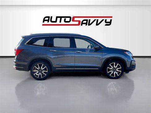Used 2020 Honda Pilot Touring image 8