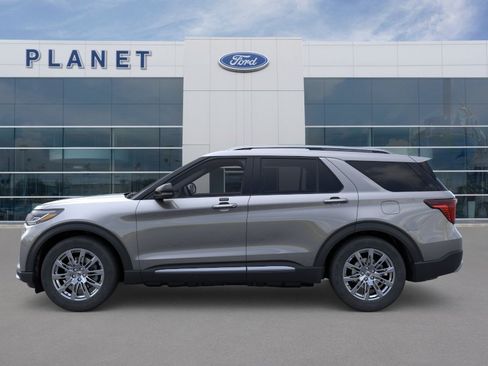 New 2026 Ford Explorer Platinum RWD image 3