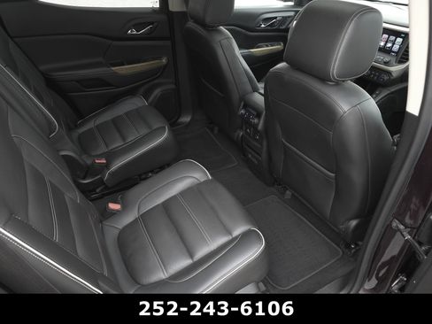 Used 2017 GMC Acadia Denali w/ Technology Package image 40