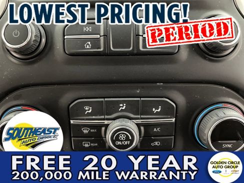 Used 2022 Chevrolet Silverado 1500 LT Trail Boss w/ Bed Protection Package image 40