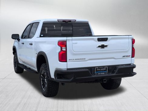 Certified 2022 Chevrolet Silverado 1500 ZR2 w/ Technology Package image 4