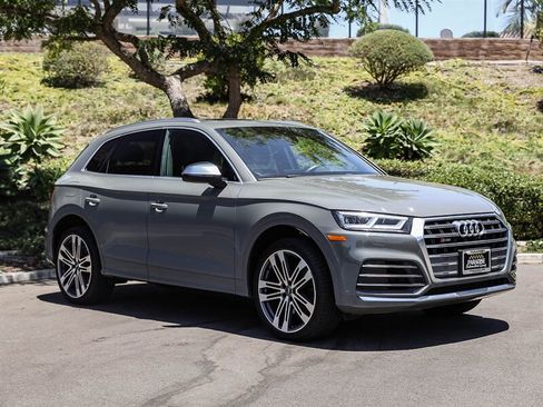 Used 2020 Audi SQ5 Premium w/ Convenience Package AWD/4WD image 7