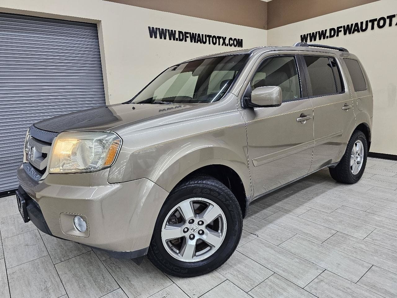 Used 2011 Honda Pilot EX image 1