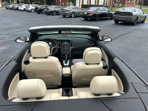 Used 2019 Buick Cascada Premium FWD image 10