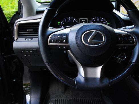 Used 2017 Lexus RX 350 FWD w/ Luxury Package image 32